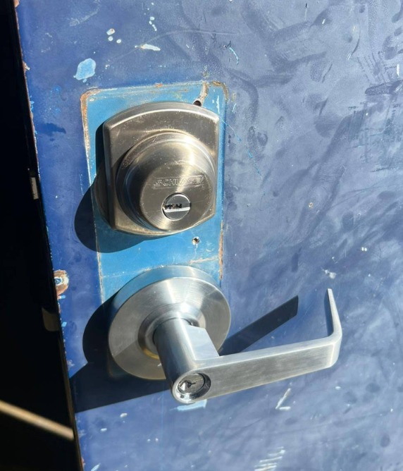 Lock installation and unlocking service in Sydney